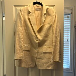 Ivory linen Everlane blazer